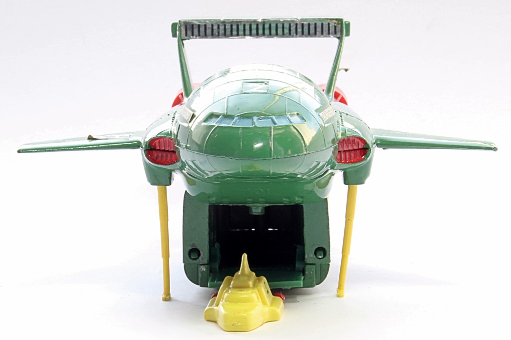 101 G Front pod 1.jpg