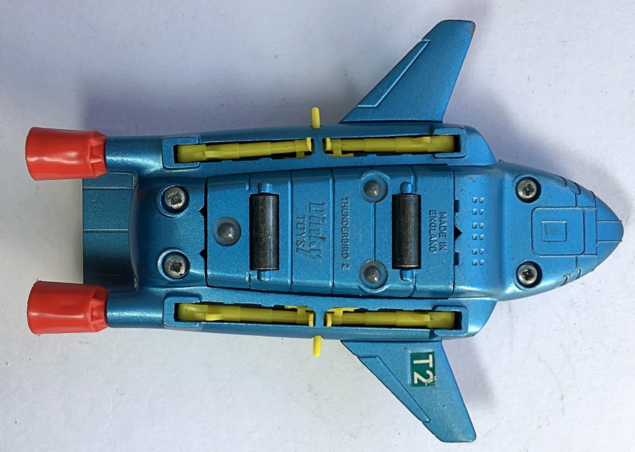 106 Blue Blue yellow bottom.jpg