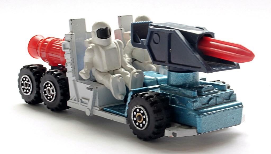 MFWC WhiteP WH 3_4.jpg