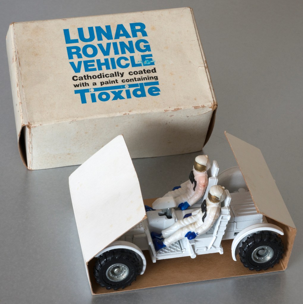 Tioxide Box David Busfield.jpg